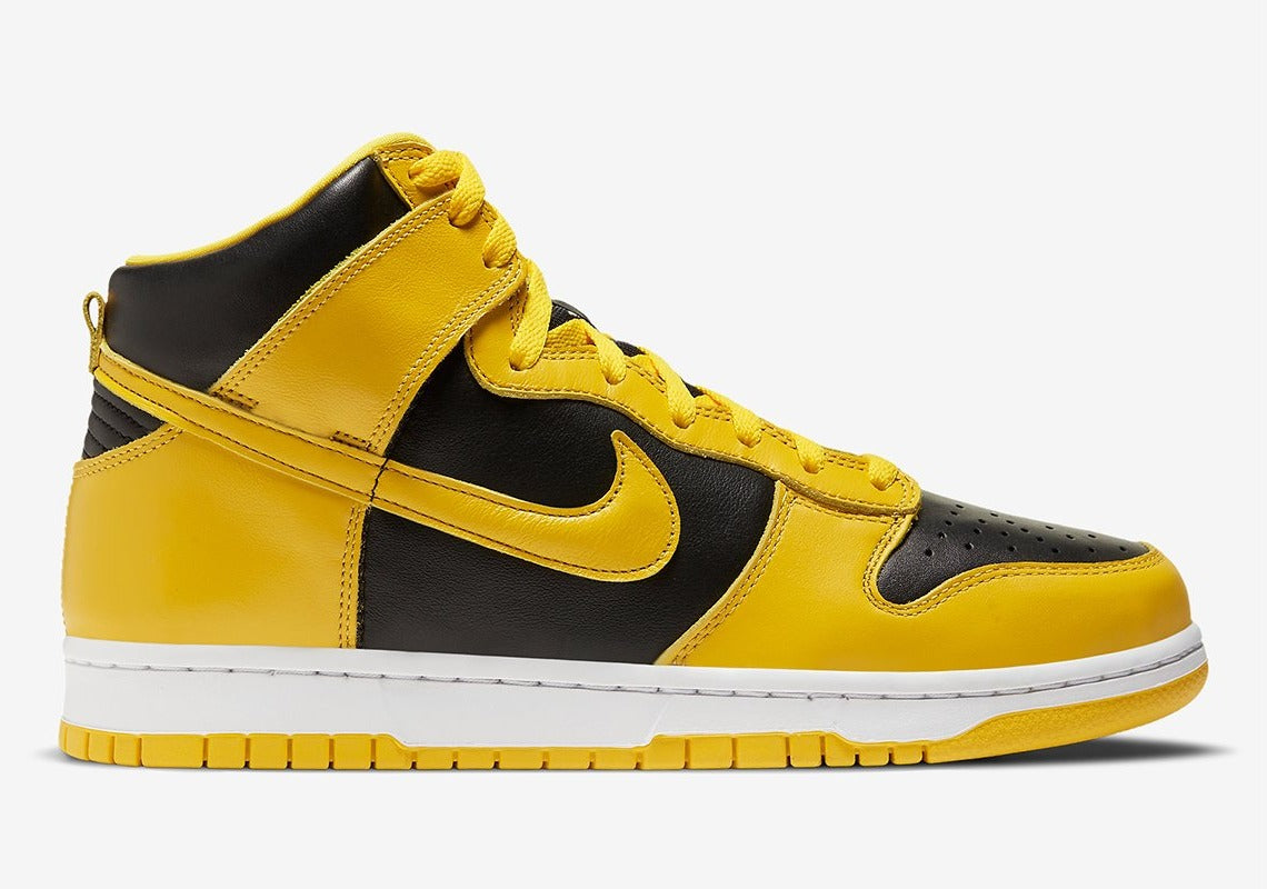 Nike Dunk High Varsity Maize