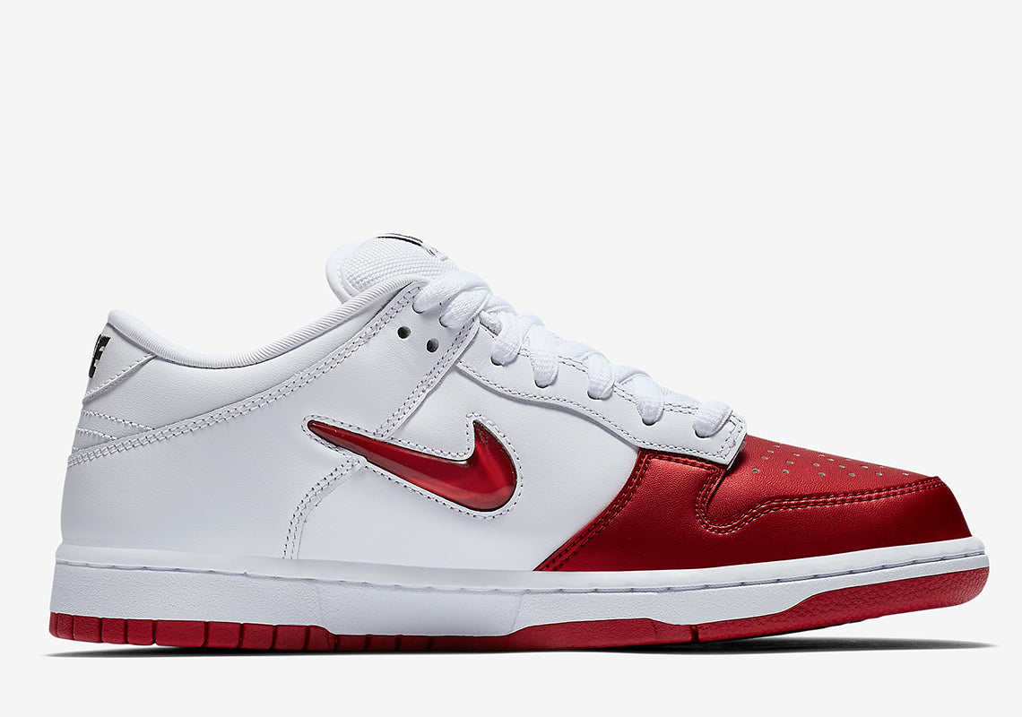 Nike SB - Dunk Low Supreme Jewel Swoosh Red