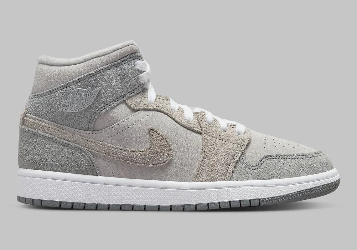 Jordan 1 Mid SE Particle Grey