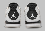 LIVRAISON 72h - Air Jordan 4 Retro Military Black