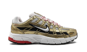 Nike - P 6000 Metallic Gold