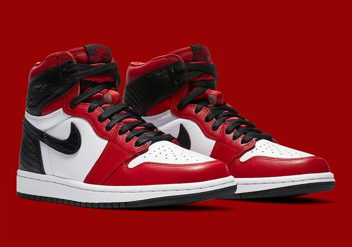 Jordan 1 Retro High Satin Snake Chicago