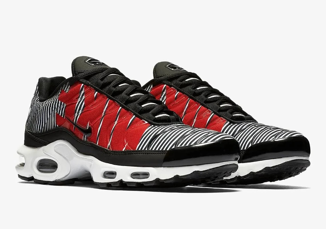 Nike Air Max Plus Striped Black White