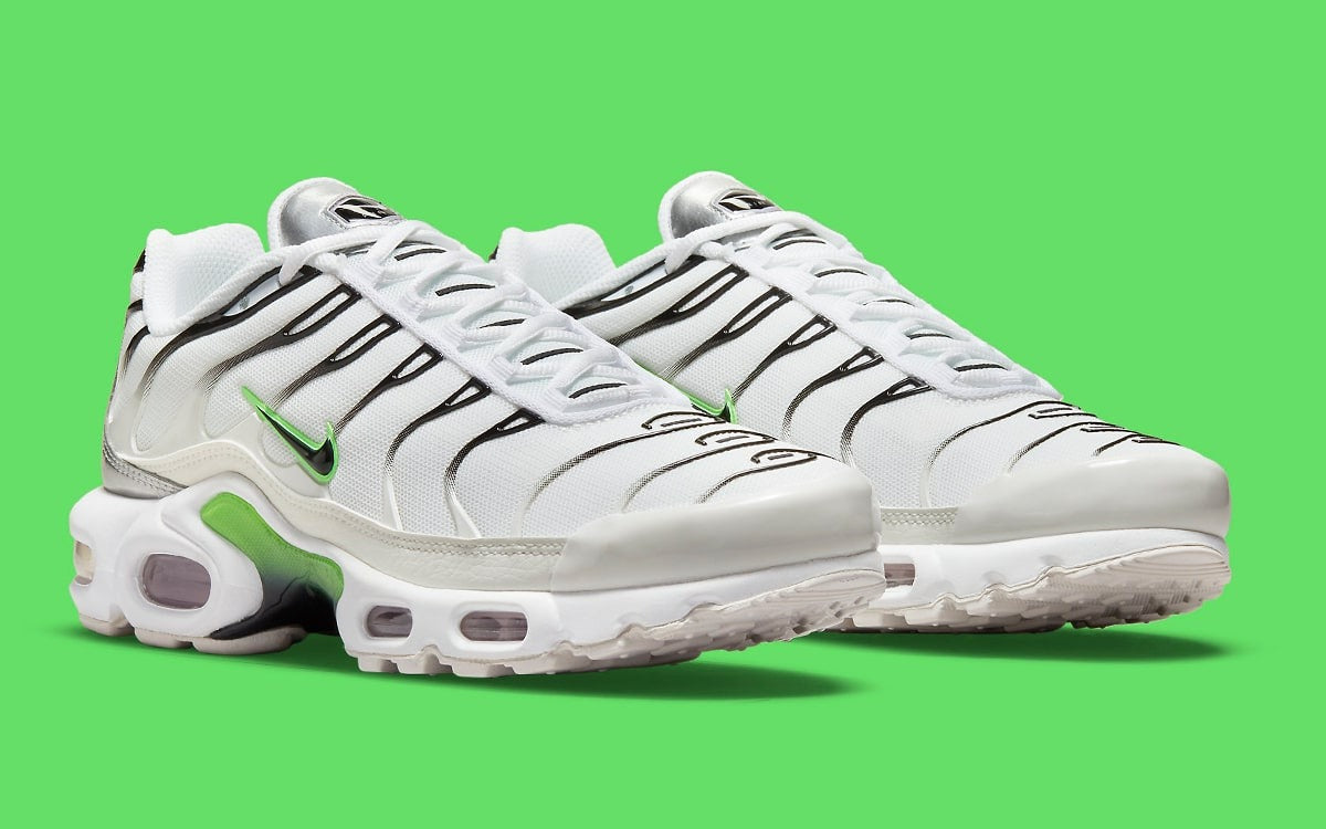 Nike Air Max Plus White Neon Metallic Silver