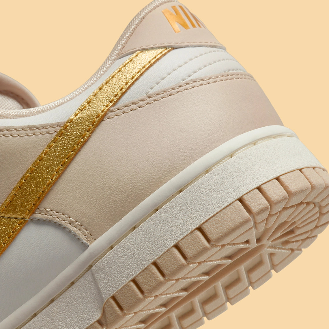 Nike Dunk Low Phantom Metallic Gold