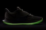 Nike Kyrie Low 3 White Black Glow