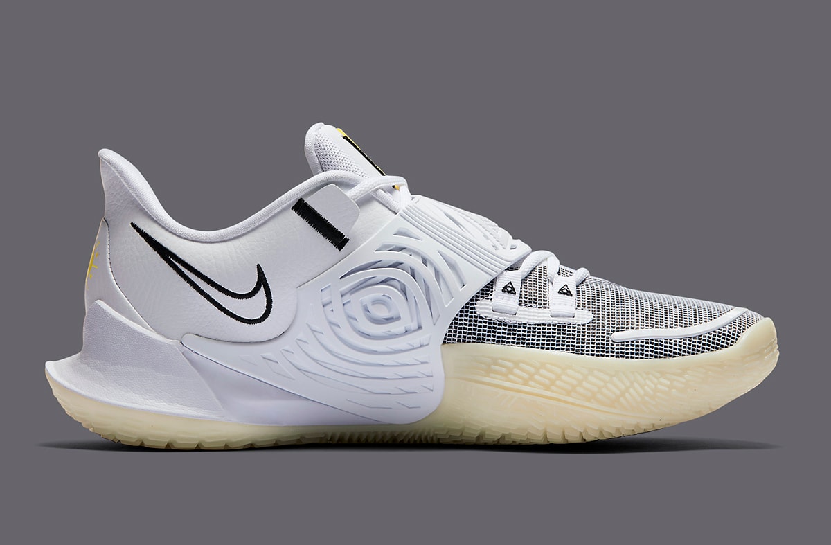 Nike Kyrie Low 3 White Black Glow